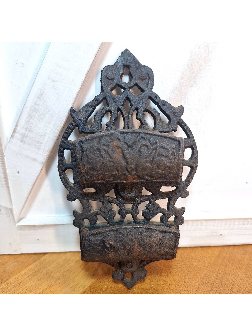 VTG Cast Iron Double Pocket Match Holder Wall Hanging Caddy Black 6.5"H X 4"W